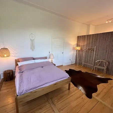 Luxus Im Schloss 85 M² Apartment Zeitlofs