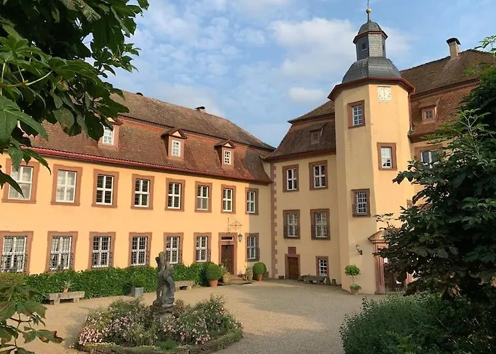 Luxus Im Schloss 85 M² Zeitlofs