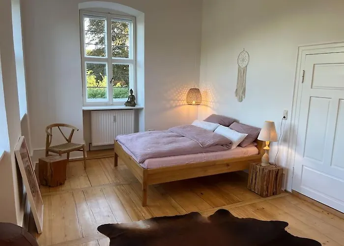 Luxus Im Schloss 85 M² Apartment *