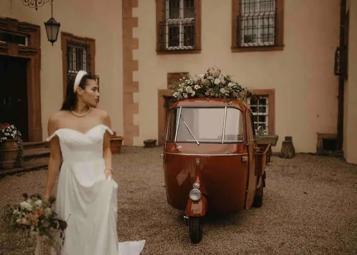 Luxus Im Schloss 85 M² Zeitlofs
