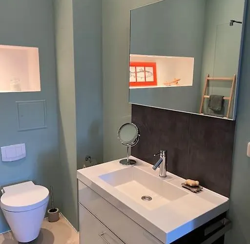 Luxus Im Schloss 85 M² Apartment *