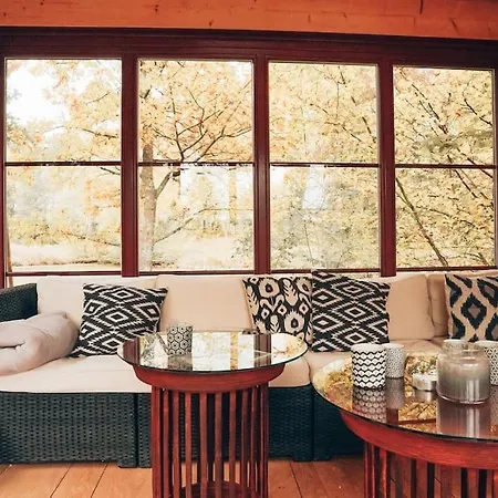 Luxus Im Schloss 85 M² Apartment