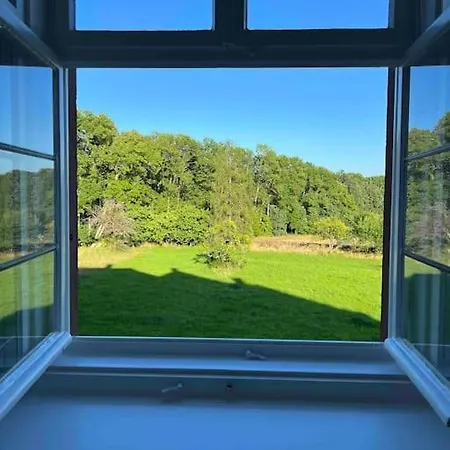 Luxus Im Schloss 85 M² Apartment