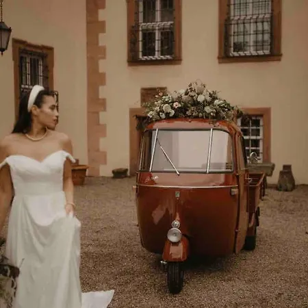 Luxus Im Schloss 85 M² Zeitlofs