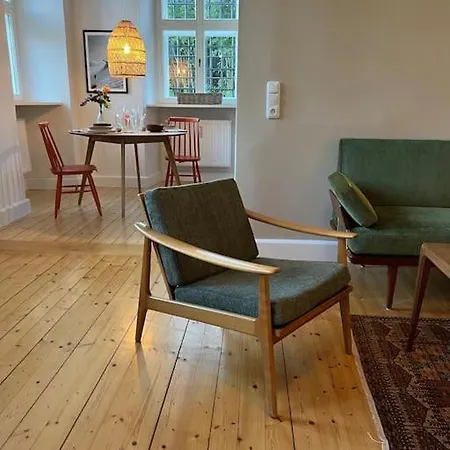 Apartment Luxus Im Schloss 85 M²