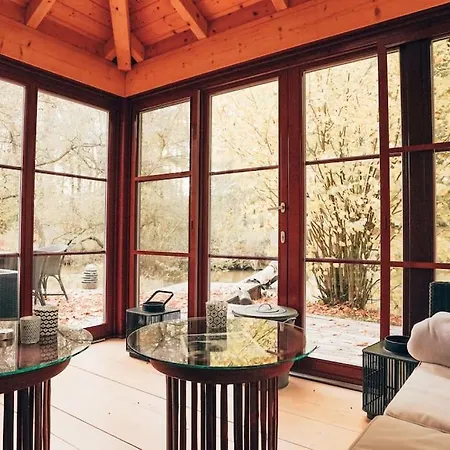 Apartment Luxus Im Schloss 85 M²